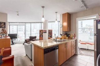 Photo 3: 905 58 KEEFER Place in Vancouver: Downtown VW Condo for sale in "FIRENZE" (Vancouver West)  : MLS®# R2632909
