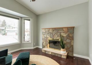 Photo 3: 16 Sunvale Mews SE in Calgary: Sundance Detached for sale : MLS®# A1190606