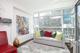 Photo 2: 309 1889 ALBERNI Street in Vancouver: West End VW Condo for sale in "LORD STANLEY" (Vancouver West)  : MLS®# R2343029