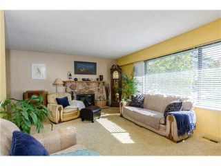 Photo 2: 5241 BELAIR Crescent in Tsawwassen: Cliff Drive House for sale : MLS®# V1140250