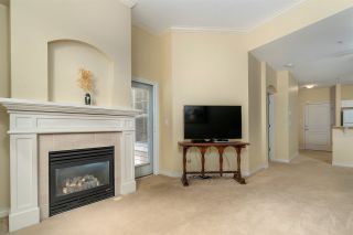 Photo 3: 112 960 LYNN VALLEY Road in North Vancouver: Lynn Valley Condo for sale in "Balmoral House" : MLS®# R2191552