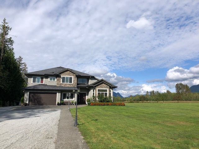 Main Photo: 24515 124 Avenue in Maple Ridge: Websters Corners House for sale
