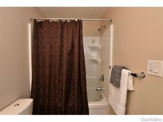 Photo 33: 5325 DEVINE Drive in Regina: Lakeridge Addition Single Family Dwelling for sale (Regina Area 01)  : MLS®# 598205