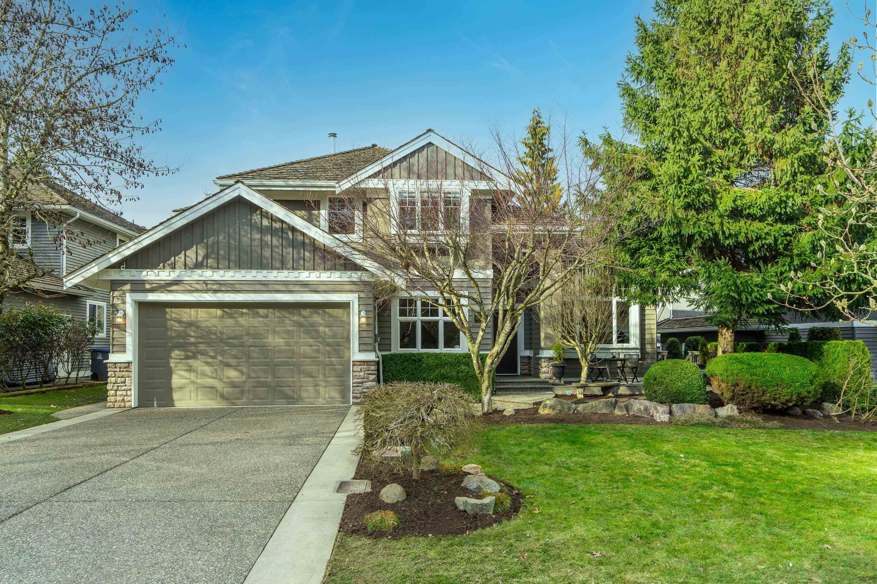 Main Photo: 15585 37 Avenue in Surrey: Morgan Creek House for sale in "Rosemary Wynd" (South Surrey White Rock)  : MLS®# R2662539