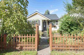 Photo 1: 2785 E 15TH Avenue in Vancouver: Renfrew Heights House for sale (Vancouver East)  : MLS®# R2107730