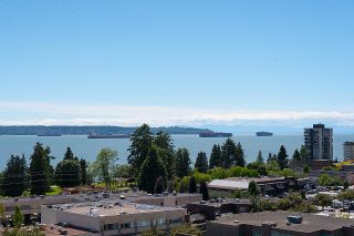 Photo 6: 1102 1480 DUCHESS Avenue in West Vancouver: Ambleside Condo for sale in "The Westerlies" : MLS®# R2704010