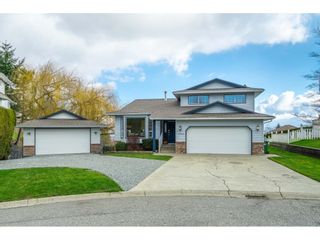 Photo 2: 35880 HEATHERSTONE Place in Abbotsford: Abbotsford East House for sale : MLS®# R2661320