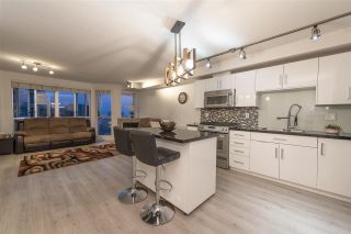 Photo 2: 407 122 E 3RD Street in North Vancouver: Lower Lonsdale Condo for sale : MLS®# R2498536