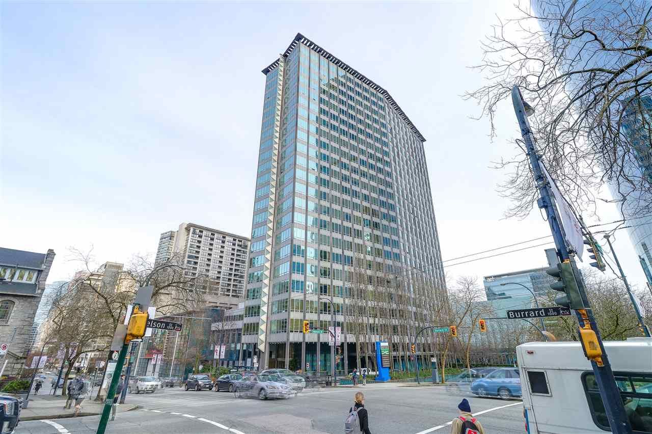 Photo 1: Photos: 413 989 NELSON Street in Vancouver: Downtown VW Condo for sale in "THE ELECTRA" (Vancouver West)  : MLS®# R2242780