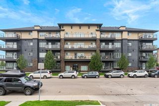 Photo 1: 405 702 Hart Road in Saskatoon: Blairemore S.C. Residential for sale : MLS®# SK944664