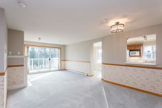 Photo 4: 313 20448 PARK Avenue in Langley: Langley City Condo for sale in "James Court" : MLS®# R2701668