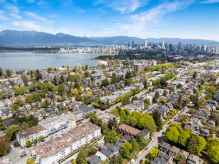 Photo 29: 404 2575 W 4TH Avenue in Vancouver: Kitsilano Condo for sale in "SEAGATE" (Vancouver West)  : MLS®# R2880054