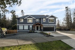 Photo 1: 7385 Boomstick Ave in Sooke: Sk John Muir House for sale : MLS®# 921846