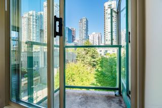 Photo 25: 702 939 HOMER Street in Vancouver: Yaletown Condo for sale in "THE PINNACLE" (Vancouver West)  : MLS®# R2711044