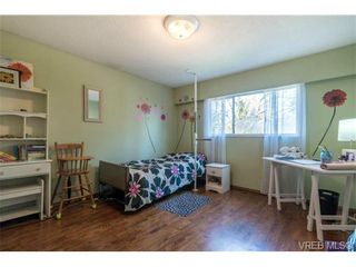 Photo 10: 1002 Karen Cres in VICTORIA: SE Quadra House for sale (Saanich East)  : MLS®# 725063