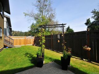 Photo 18: 1042 Whitney Crt in Langford: La Happy Valley House for sale : MLS®# 688665