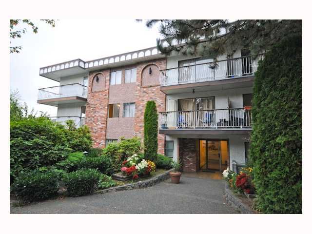 Main Photo: 107 1611 E 3RD Avenue in Vancouver: Grandview VE Condo for sale in "Villa Verde" (Vancouver East)  : MLS®# V928792