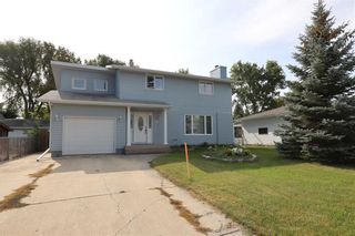 Photo 3: 34 Leeds Avenue in Winnipeg: Fort Richmond Residential for sale (1K)  : MLS®# 202221136