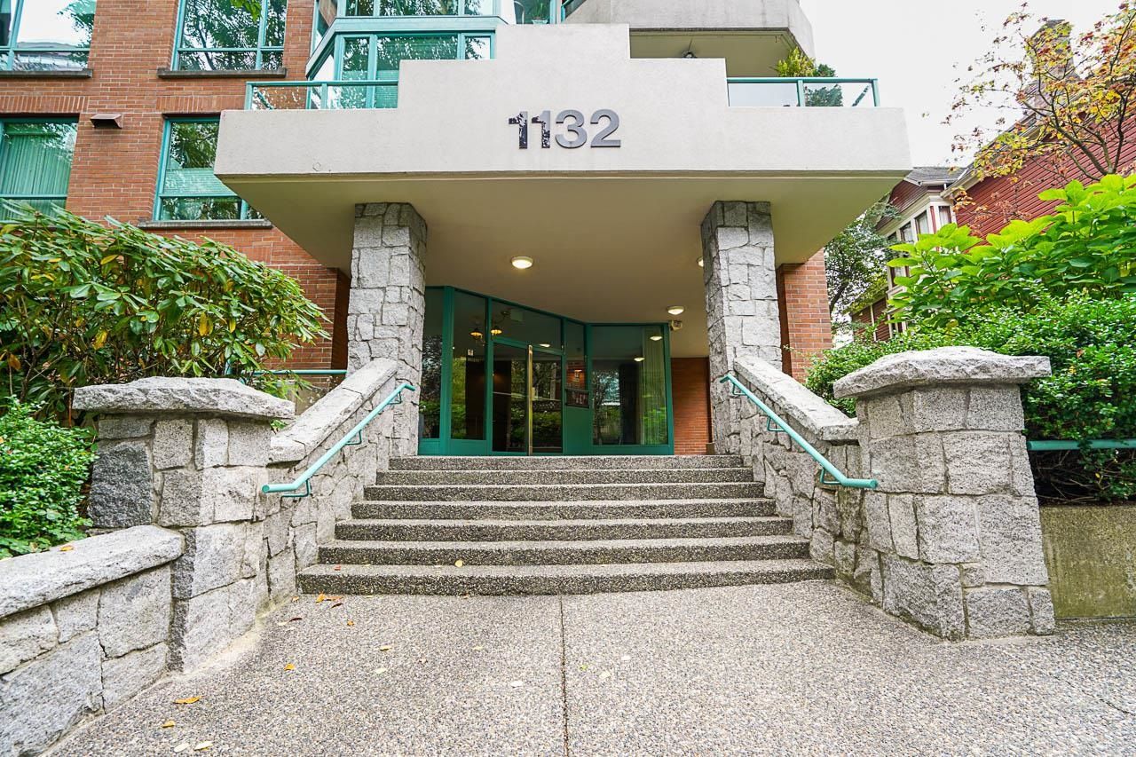 Main Photo: 505 1132 HARO Street in Vancouver: West End VW Condo for sale in "THE REGENT" (Vancouver West)  : MLS®# R2727564