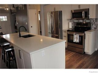 Photo 5: 153 Valley View Drive in Winnipeg: Crestview Residential for sale (5H)  : MLS®# 1629088