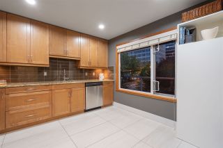 Photo 14: 1001 W 8TH Avenue in Vancouver: Fairview VW Townhouse for sale in "OAK PLACE" (Vancouver West)  : MLS®# R2479975