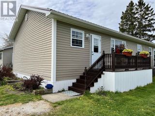 Photo 1: 203 Clements Street in Shelburne: House for sale : MLS®# 202411611