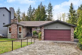 Photo 1: 19 ESCOLA Bay in Port Moody: Barber Street House for sale : MLS®# R2355631