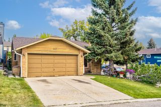 Photo 1: 27 Sanderling Rise NW in Calgary: Sandstone Valley Detached for sale : MLS®# A2030407