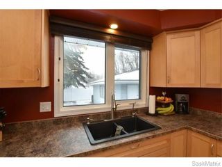 Photo 13: 1809 12TH Avenue North in Regina: Uplands Single Family Dwelling for sale (Regina Area 01)  : MLS®# 562305
