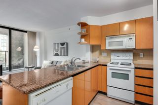 Photo 11: 209 1189 HOWE Street in Vancouver: Downtown VW Condo for sale in "The Genesis" (Vancouver West)  : MLS®# R2735716