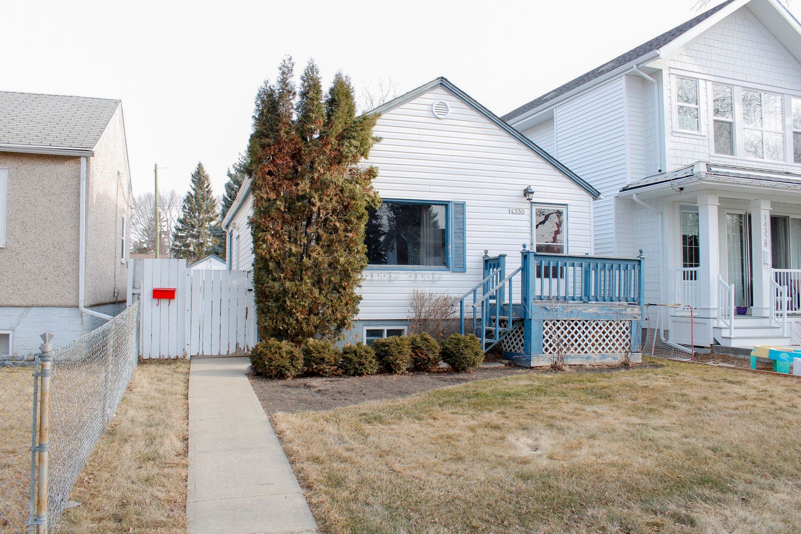 Main Photo: 14330 106 Ave in Edmonton: House for sale : MLS®# E4287935