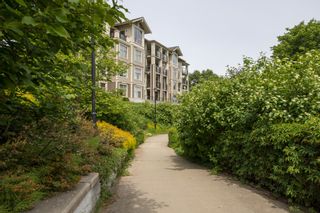 Photo 23: 102 240 FRANCIS Way in New Westminster: Fraserview NW Condo for sale in "THE GROVE AT VICTORIA HILL" : MLS®# R2371284