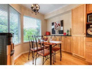 Photo 8: 116 2880 PANORAMA Drive in Coquitlam: Westwood Plateau Townhouse for sale in "GREYHAWKE" : MLS®# V1082951