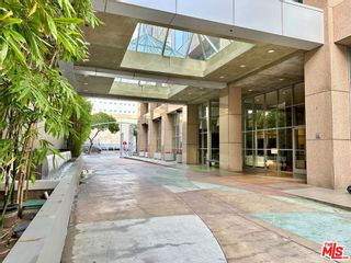 Photo 12: 801 S Grand Avenue Unit 2201 in Los Angeles: Residential Lease for sale (C42 - Downtown L.A.)  : MLS®# 23251781