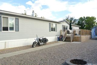 Photo 2: 203 South Railway Street West in Warman: Residential for sale : MLS®# SK826001