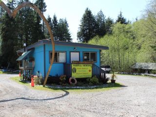 Photo 8: 1914 Peninsula Rd in UCLUELET: PA Ucluelet Retail for sale (Port Alberni)  : MLS®# 785240