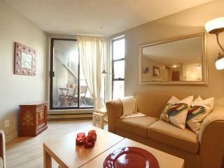 Photo 8: 609 1040 PACIFIC Street in Vancouver: West End VW Condo for sale in "CHELSEA TERRACE" (Vancouver West)  : MLS®# R2146923