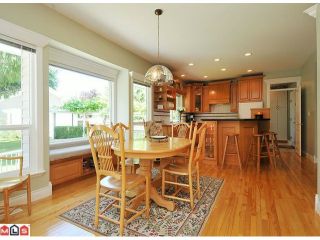 Photo 6: 4451 212 Street in Langley: Brookswood Langley House for sale in "Cedar Ridge" : MLS®# F1218845