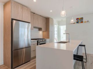 Photo 16: 501 128 E 8TH Street in North Vancouver: Central Lonsdale Condo for sale in "CREST" : MLS®# R2747773