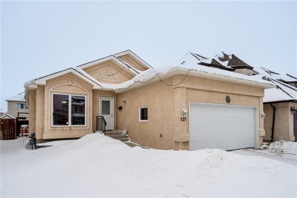 Main Photo: 127 Caribou Crescent in Winnipeg: South Pointe Residential for sale (1R)  : MLS®# 202301233