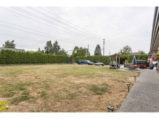 Photo 2: 23389 DEWDNEY TRUNK Road in Maple Ridge: East Central House for sale : MLS®# R2621825