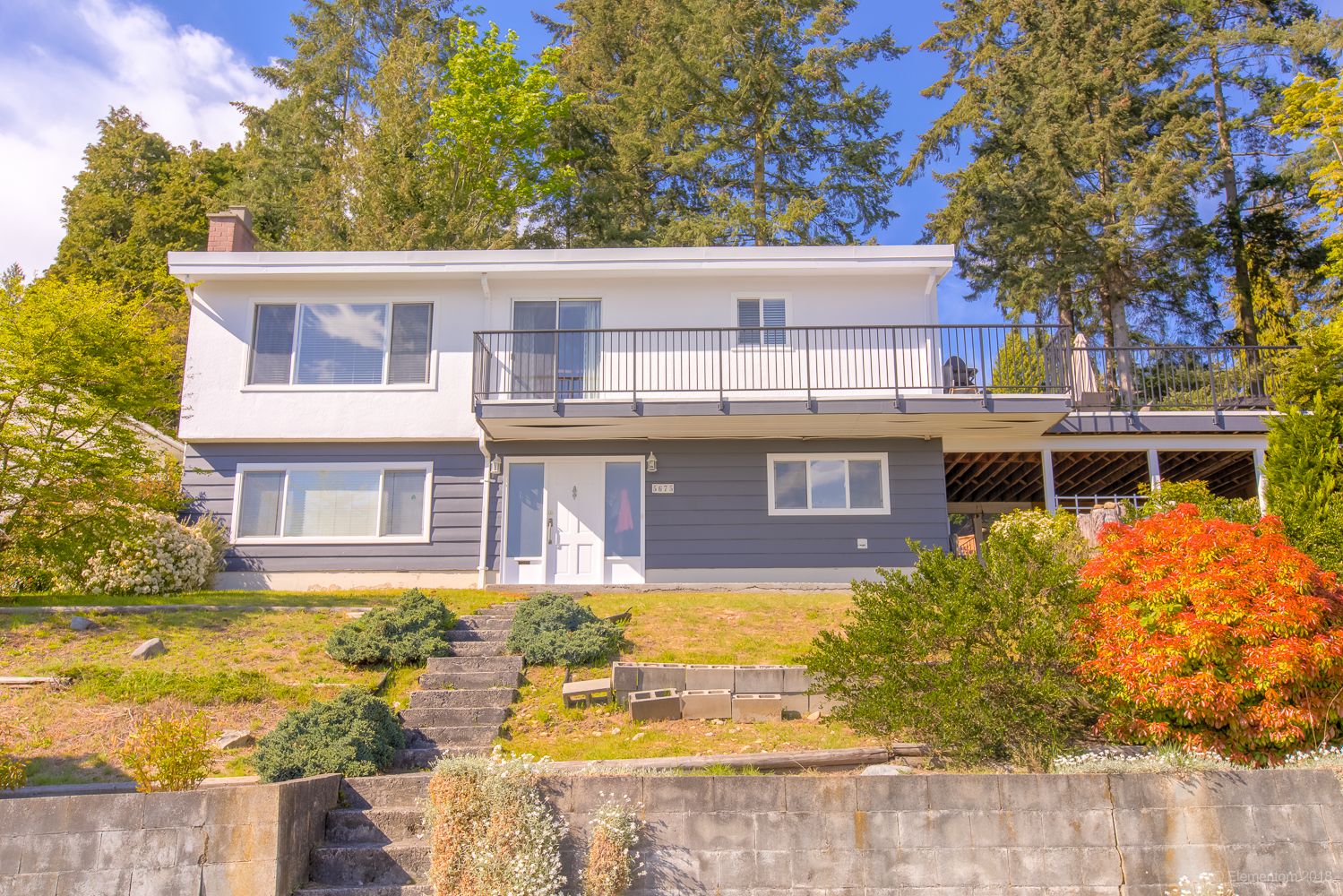 Main Photo: 5675 ELEANOR Street in Burnaby: South Slope House for sale (Burnaby South)  : MLS®# R2364026