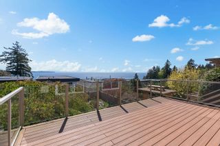 Photo 12: 14774 THRIFT Avenue: White Rock House for sale (South Surrey White Rock)  : MLS®# R2874861