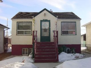 Photo 1: : House for sale (Calder) 