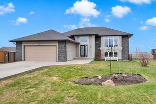 Photo 1: 30 Convent Crescent in Lorette: Serenity Trails Residential for sale (R05)  : MLS®# 202410119