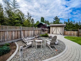 Photo 2: 582 Alexander Dr in CAMPBELL RIVER: CR Willow Point House for sale (Campbell River)  : MLS®# 762339