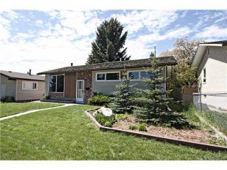 Photo 17: 3611 LOGAN Crescent SW in CALGARY: Lakeview Residential Detached Single Family for sale (Calgary)  : MLS®# C3580842