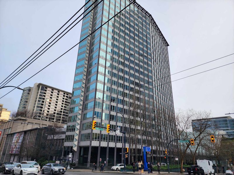 FEATURED LISTING: 138 & 139 - 970 BURRARD Street Vancouver