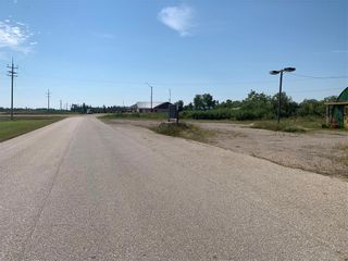 Photo 4: 2 Levine Boulevard in Moosehorn: Industrial / Commercial / Investment for sale (R19)  : MLS®# 202227370