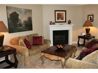 Photo 3: 402 150 W Gorge Rd in VICTORIA: SW Gorge Condo for sale (Saanich West)  : MLS®# 719998